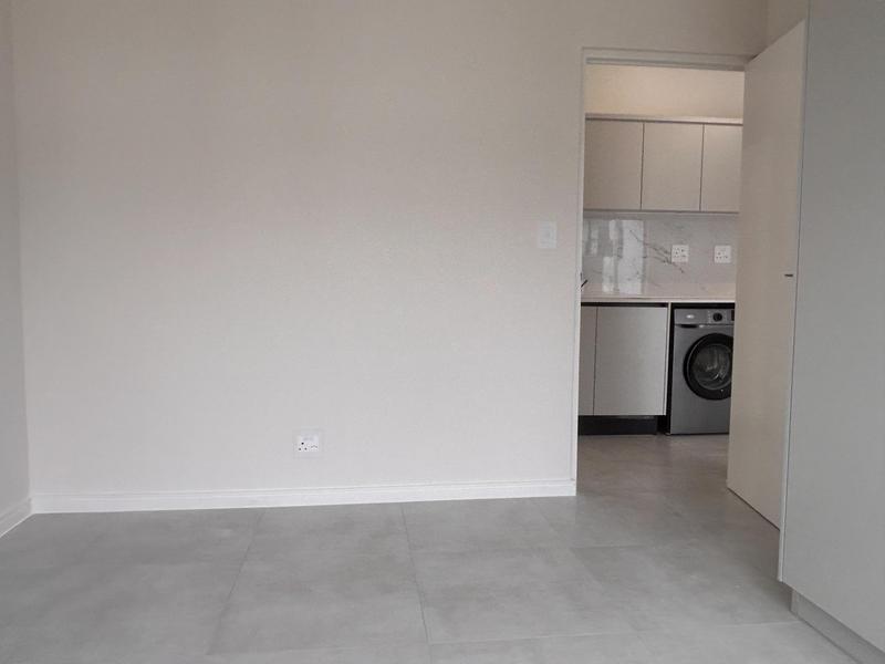 1 Bedroom Property for Sale in Sandown Western Cape